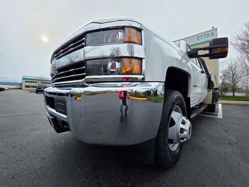 Used 2015 Chevrolet Silverado 3500 W/T w/ WT Convenience Package image 9
