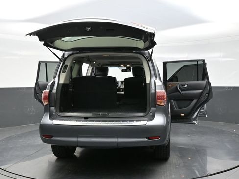 Used 2016 INFINITI QX80 4WD w/ Driver's Assistance Package image 39