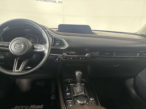 Used 2023 MAZDA CX-30 AWD 2.5 S w/ Premium Package image 26