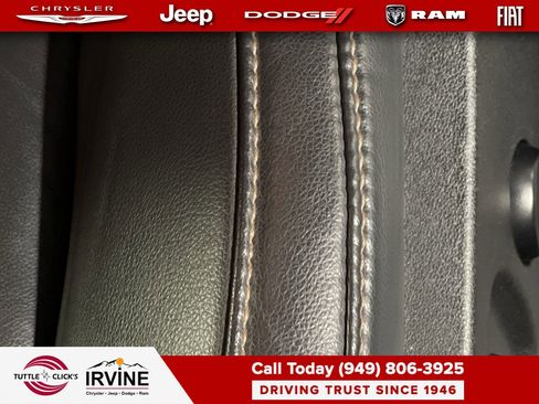 Used 2019 Toyota Highlander XLE image 26