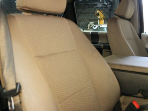 Used 2022 Ford F250 XLT image 11