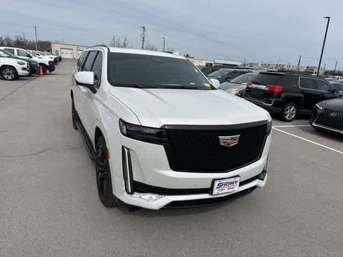 Used 2021 Cadillac Escalade ESV Sport Platinum image 24