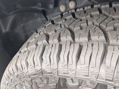 Used 2023 RAM 1500 Big Horn image 10