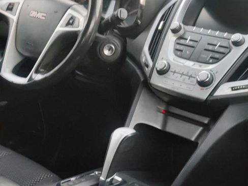 Used 2013 GMC Terrain SLE image 15