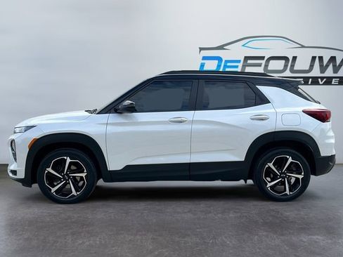 Used 2021 Chevrolet TrailBlazer RS w/ Sun and Liftgate Package image 6