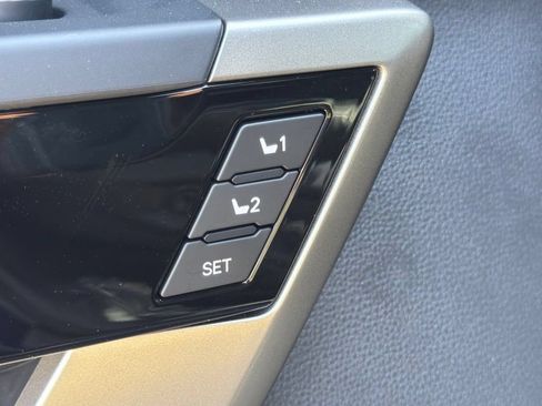 New 2026 Toyota Tundra Limited AWD/4WD image 17