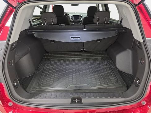 Used 2019 GMC Terrain SLE FWD image 34