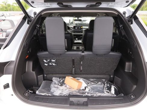 New 2026 Nissan Rogue SL AWD/4WD image 7