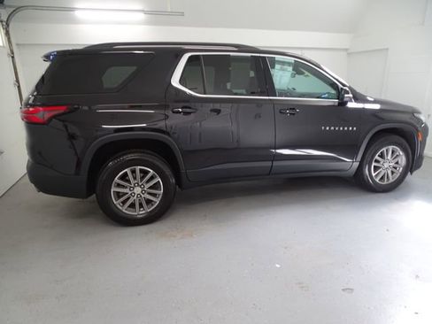 Used 2023 Chevrolet Traverse LT AWD/4WD image 24