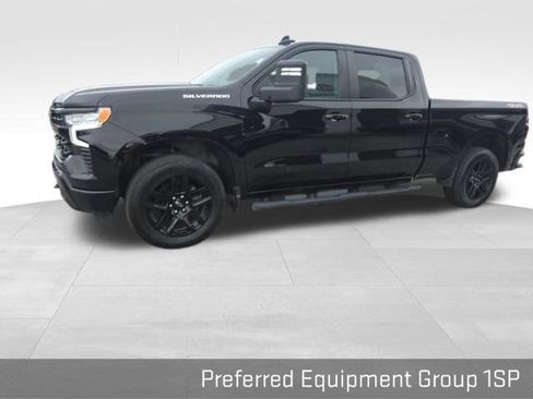 Used 2023 Chevrolet Silverado 1500 RST w/ Max Trailering Package AWD/4WD image 14
