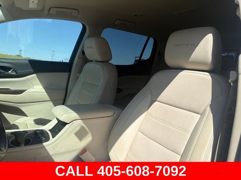 Used 2023 GMC Acadia Denali FWD image 10