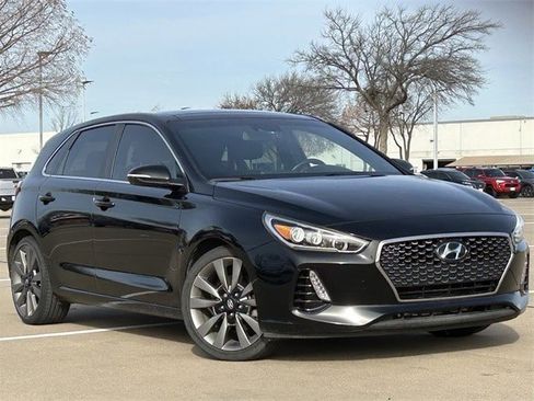 Used 2018 Hyundai Elantra GT Sport w/ Sport Tech Package 04 image 3
