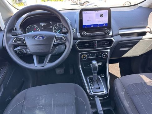 Used 2021 Ford EcoSport SE FWD image 4
