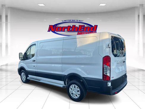 Used 2024 Ford Transit 250 Low Roof w/ Exterior Upgrade Package image 5