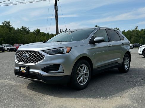 Used 2024 Ford Edge SEL AWD/4WD image 7