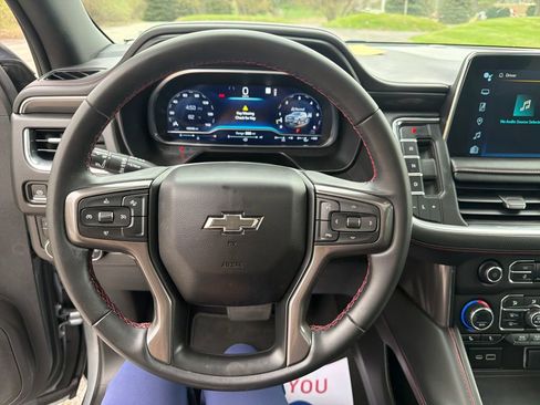 Used 2023 Chevrolet Suburban RST AWD/4WD image 14