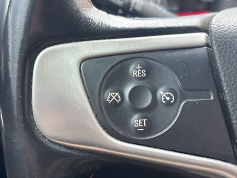 Used 2018 GMC Sierra 1500 SLT w/ SLT Premium Package RWD image 17