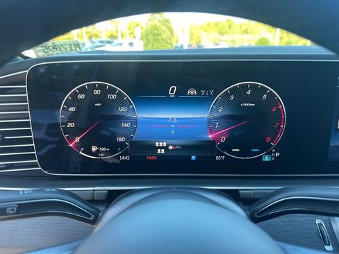 New 2026 Mercedes-Benz GLS 450 4MATIC image 30