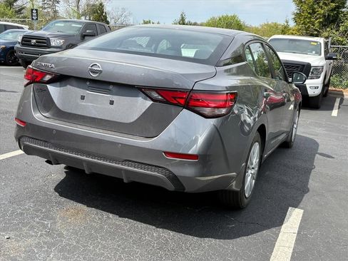 Used 2023 Nissan Sentra S image 6