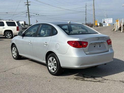 Used 2010 Hyundai Elantra Blue Sedan 4D w/ Comfort Pkg 2 image 5