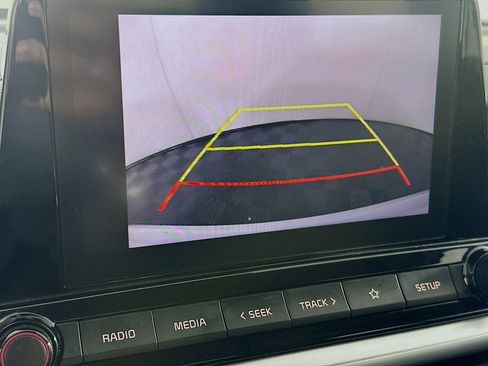 Used 2024 Kia Forte LXS image 21