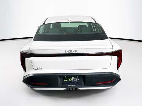Used 2025 Kia K4 FWD image 7