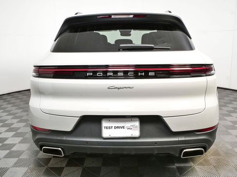 New 2026 Porsche Cayenne AWD/4WD image 33
