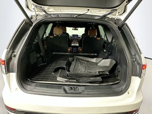 Used 2022 Lincoln Aviator Reserve w/ Equipment Group 201A image 28