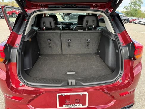 Certified 2022 Buick Encore GX Select w/ Sport Touring Package image 16