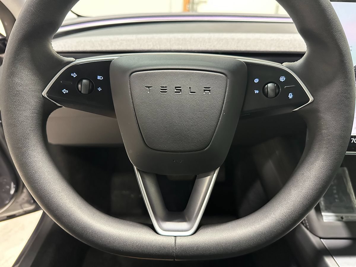 Used 2024 Tesla Model 3 Long Range AWD/4WD image 29