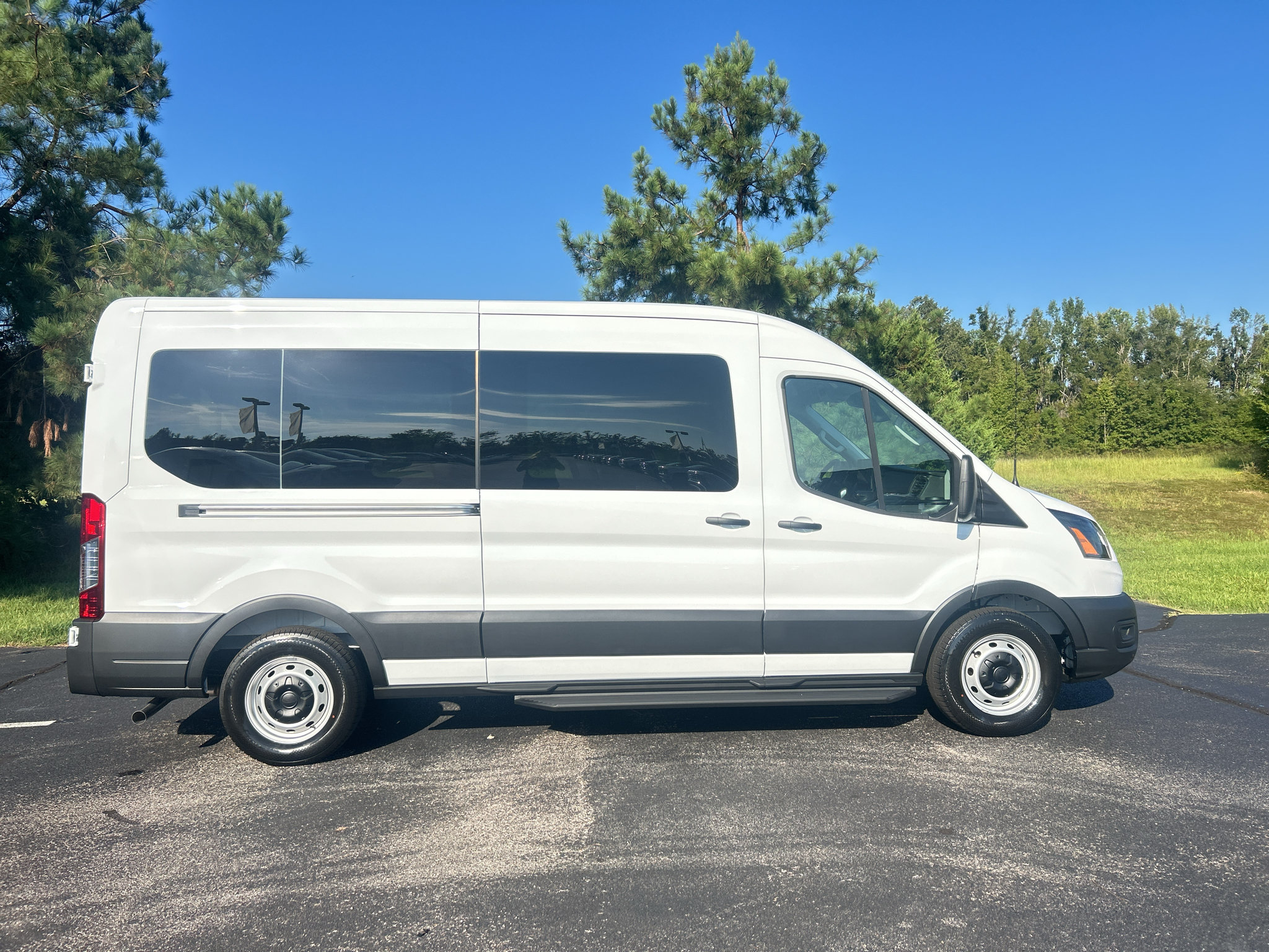 New 2027 Ford Transit 350 XL RWD image 17