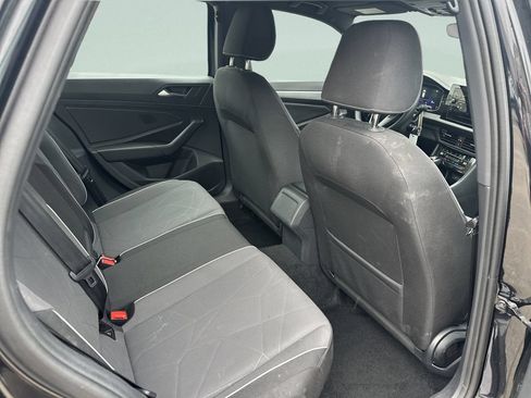 Used 2025 Volkswagen Jetta Sport FWD image 12