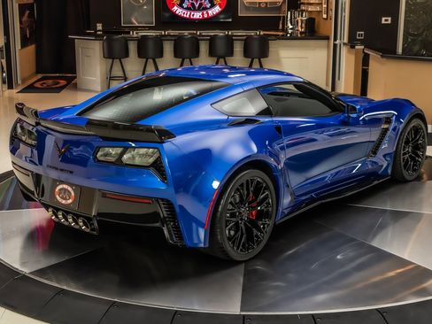 Used 2019 Chevrolet Corvette Z06 image 14