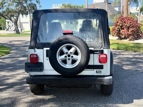 Used 2004 Jeep Wrangler X w/ Full Face Tire & Wheel Group AWD/4WD image 4
