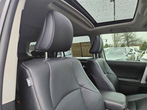 Used 2022 Toyota 4Runner Limited image 13