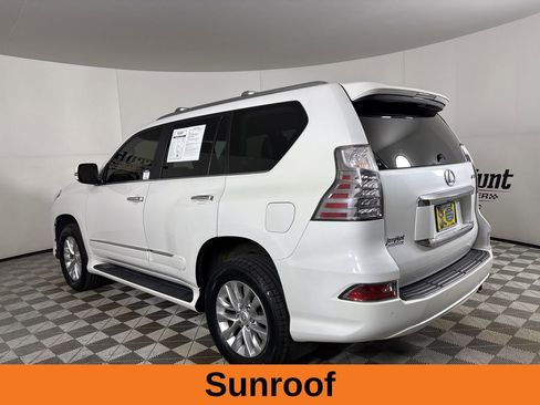 Used 2017 Lexus GX 460 Premium AWD/4WD image 8