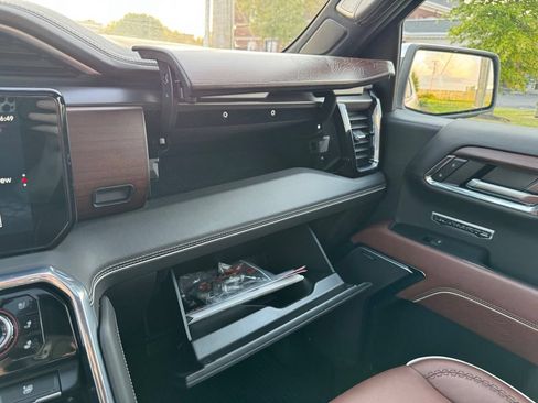 Certified 2024 GMC Sierra 1500 Denali Ultimate AWD/4WD image 34