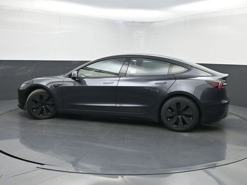 Used 2024 Tesla Model 3 Standard Range image 40