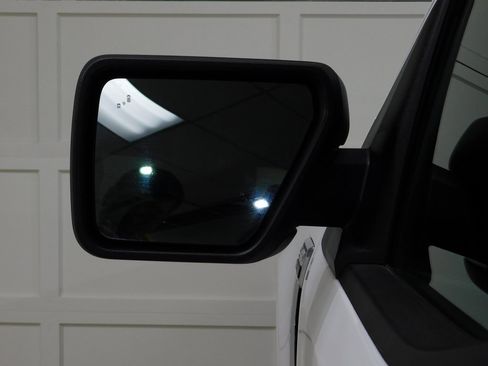 Used 2023 Ford F150 XLT image 30