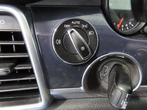 Used 2016 Porsche Panamera Edition image 19