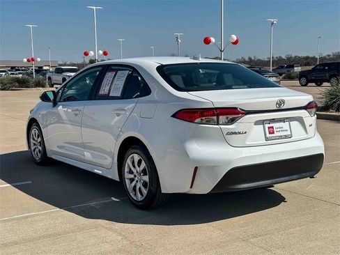 Certified 2024 Toyota Corolla LE image 5