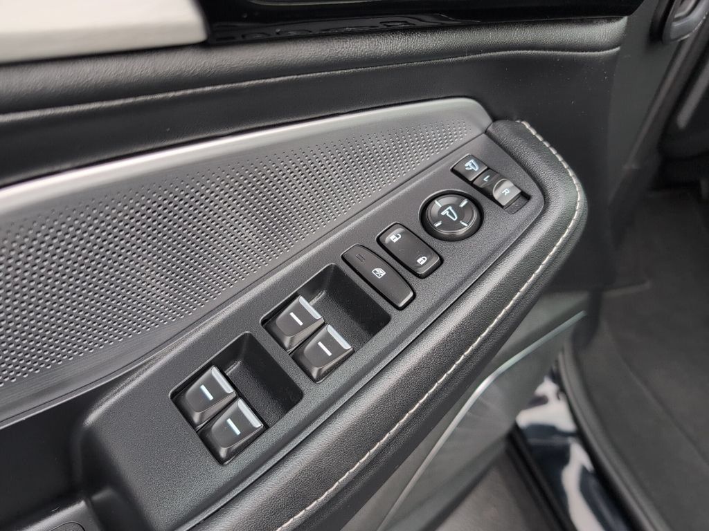 Certified 2026 Acura MDX w/ Technology Package AWD/4WD image 10