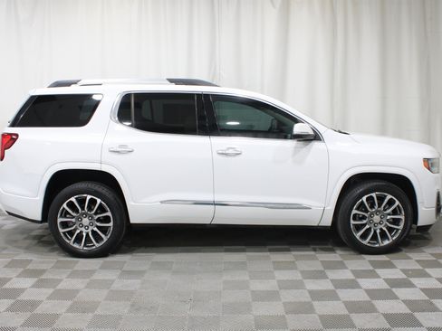 Used 2023 GMC Acadia Denali AWD/4WD image 34