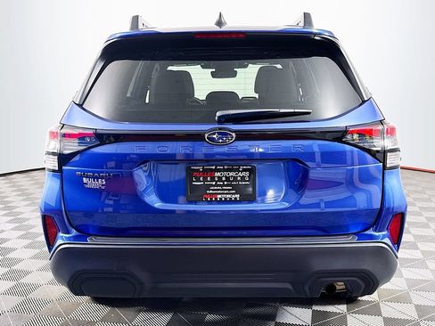 Used 2026 Subaru Forester Premium AWD/4WD image 6