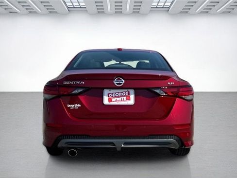 Used 2023 Nissan Sentra SR w/ Trunk Package image 5