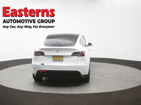 Used 2020 Tesla Model Y Long Range AWD/4WD image 30