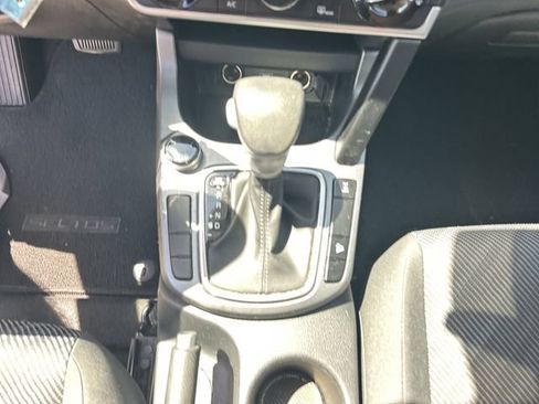Certified 2023 Kia Seltos LX AWD/4WD image 21