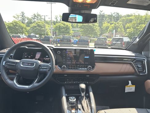 New 2025 GMC Canyon AT4 w/ Technology Plus Package image 13