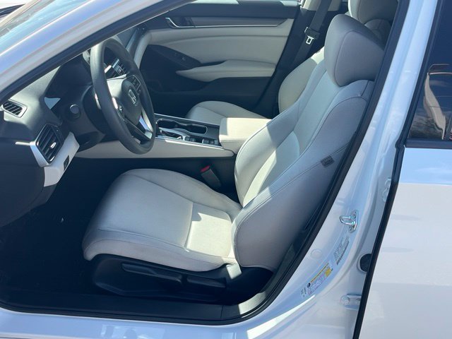 Used 2022 Honda Accord LX image 9