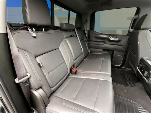 Used 2023 Chevrolet Silverado 1500 LTZ w/ LTZ Premium Package image 26